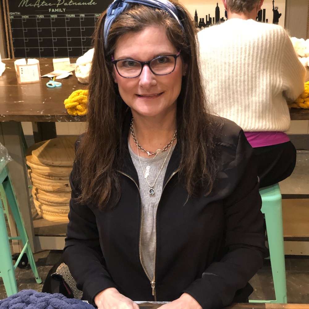 Meet your Posher, Stephanie